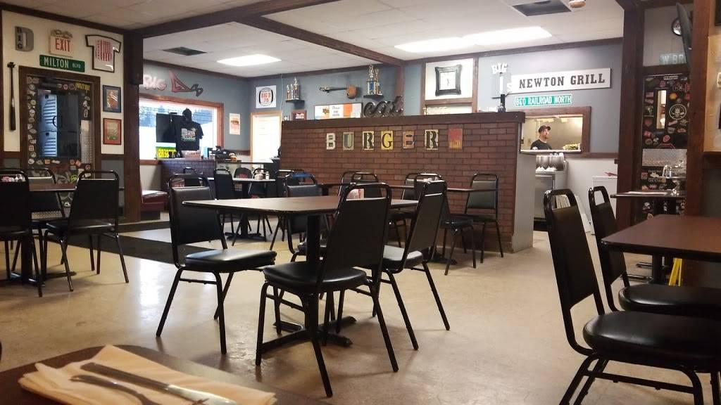 Big Ds Newton Grill | restaurant | 327 Milton Blvd, Newton Falls, OH 44444, USA | 3308723150 OR +1 330-872-3150