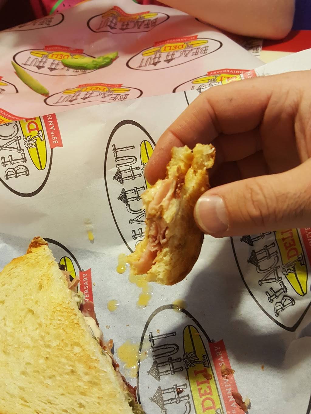 Beach Hut Deli | restaurant | 3955 Park Dr #2, El Dorado Hills, CA 95762, USA | 9169413905 OR +1 916-941-3905