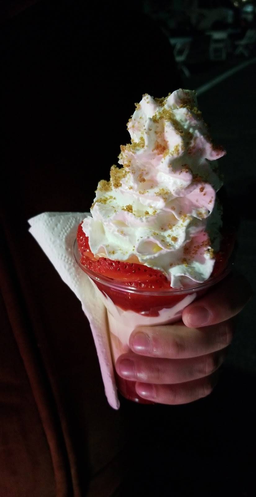 Food Truck Fridays | restaurant | N 83rd Ave & W Union Hills Drive, Glendale, AZ 85308, USA | 6027037154 OR +1 602-703-7154