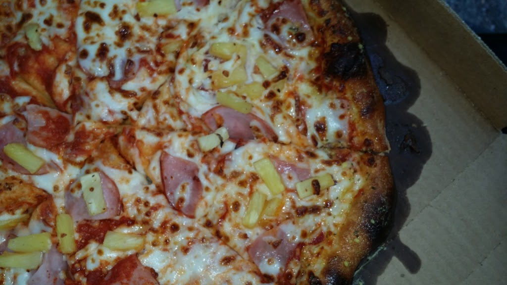 Dominos Pizza | meal delivery | 560 E Virginia Way Ste B, Barstow, CA 92311, USA | 7602560668 OR +1 760-256-0668