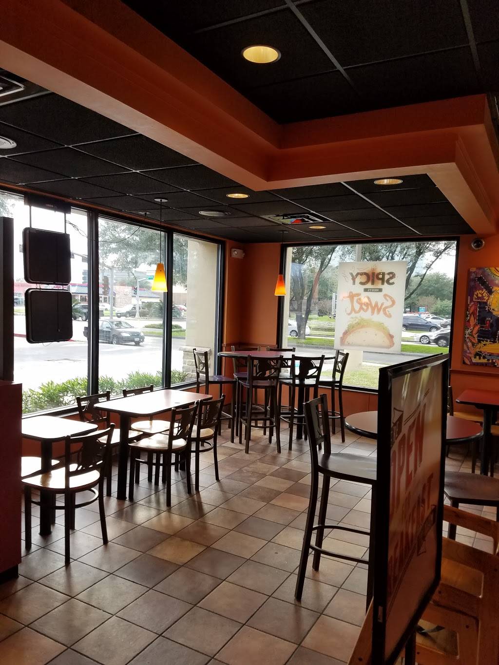 Taco Bell | meal takeaway | 5772 Hollister St, Houston, TX 77040, USA | 7139398414 OR +1 713-939-8414