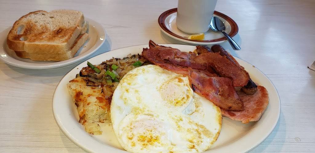 Ham Palace | restaurant | 4700 E Davison St, Detroit, MI 48212, USA | 3133685481 OR +1 313-368-5481