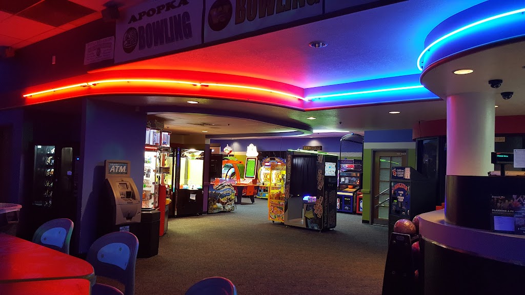 Bowlero Apopka | restaurant | 2160 E Semoran Blvd, Apopka, FL 32703, USA | 4078809090 OR +1 407-880-9090