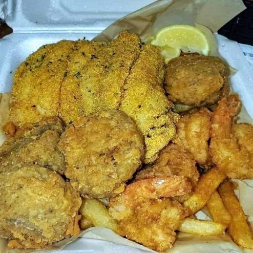 The Catch: Denton | restaurant | 1725 W University Dr, Denton, TX 76201, USA | 9407036855 OR +1 940-703-6855