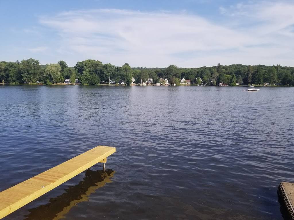 The Alibi Beach Bar | restaurant | 172 Lackawanna Dr, Stanhope, NJ 07874, USA | 9734260120 OR +1 973-426-0120