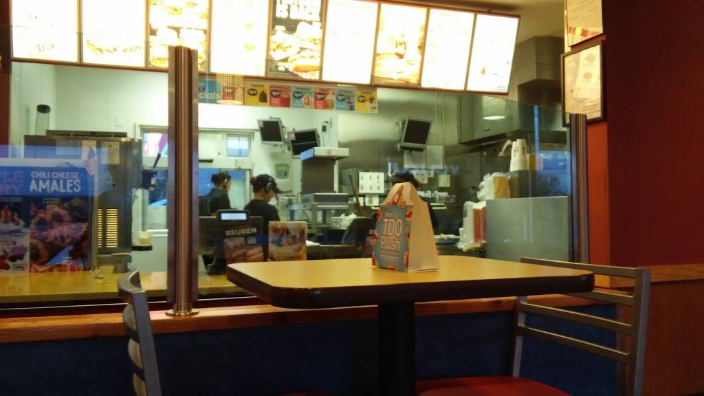 Wienerschnitzel | restaurant | 2800 N Main St, Las Cruces, NM 88001, USA | 5755267878 OR +1 575-526-7878