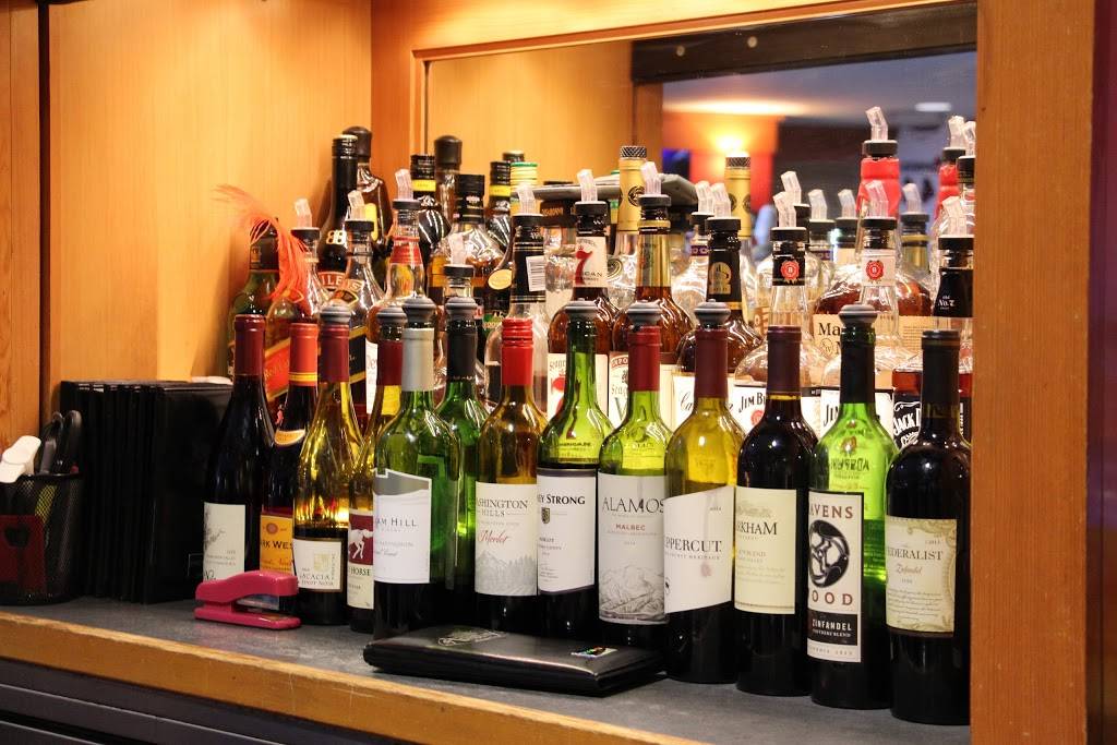 Ashburys At Boughton Ridge | restaurant | 335 E Boughton Rd, Bolingbrook, IL 60440, USA | 6307392377 OR +1 630-739-2377