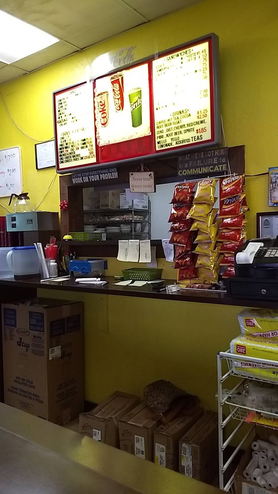 Coney Dog Cafe | cafe | 357 Lincoln Hwy, New Haven, IN 46774, USA | 2607487470 OR +1 260-748-7470