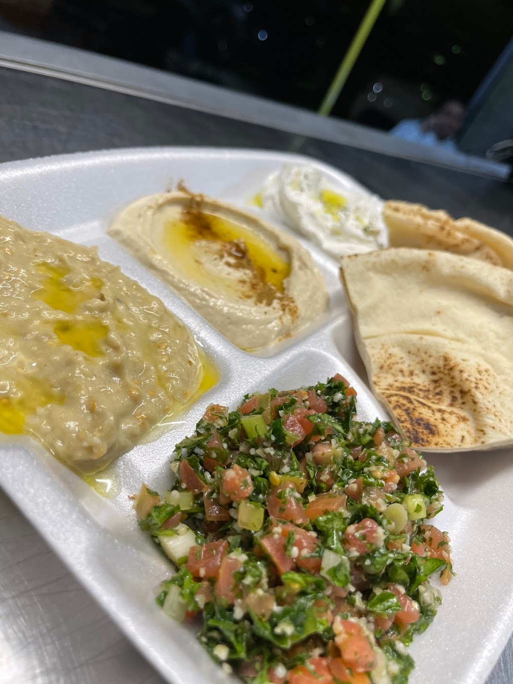 Hyatt Food Truck | restaurant | 8451 NW 66th St, Miami, FL 33166, USA | 7862374410 OR +1 786-237-4410