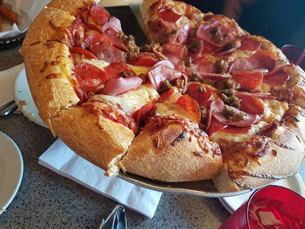 Stuft Pizza | restaurant | 11104 Whittier Blvd, Whittier, CA 90606, USA | 5626991045 OR +1 562-699-1045