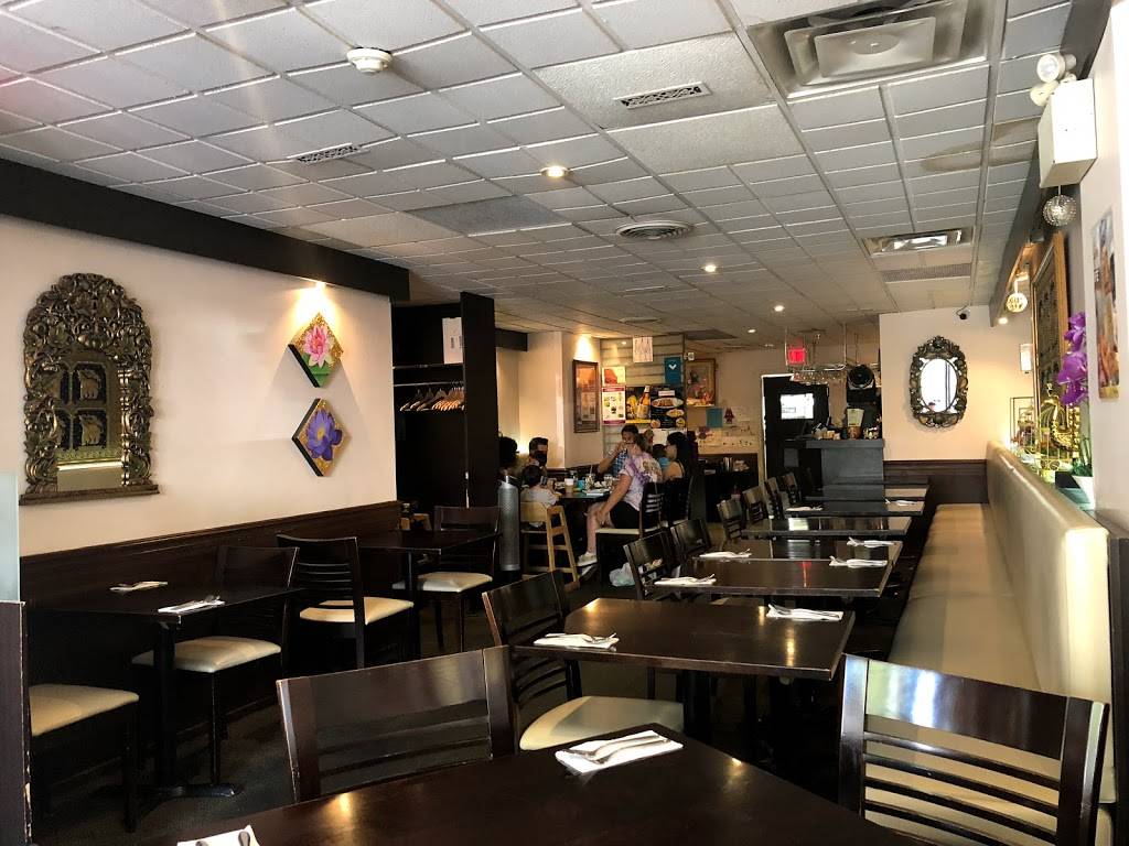 Thai House Cuisine | restaurant | 2213 Queen St E, Toronto, ON M4E 1E8, Canada | 4166868541 OR +1 416-686-8541
