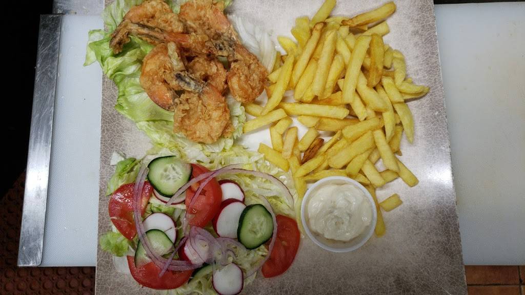 CHICKEN HOUSE #3 comida hondureña | restaurant | 2150 NW 22nd Ave, Miami, FL 33142, USA | 3053920711 OR +1 305-392-0711