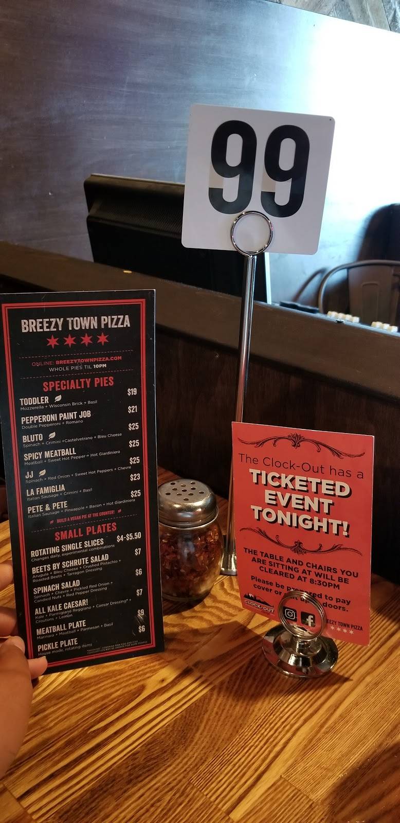 Breezy Town Pizza | restaurant | 4864 Beacon Ave S, Seattle, WA 98108, USA | 3128849527 OR +1 312-884-9527