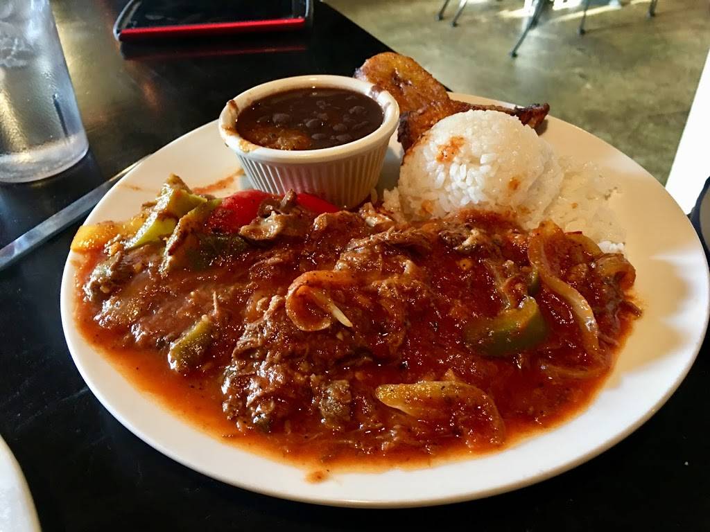 Hidden Havana Cuban Cafe | restaurant | 23548 Lyons Ave, Newhall, CA 91321, USA | 6612544460 OR +1 661-254-4460