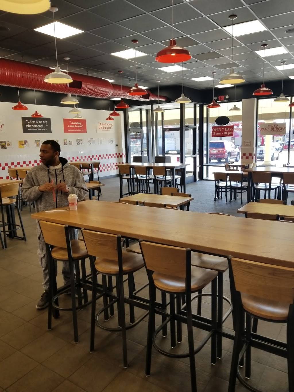 Five Guys | meal takeaway | 3454 W 86th St, Indianapolis, IN 46268, USA | 3178760811 OR +1 317-876-0811