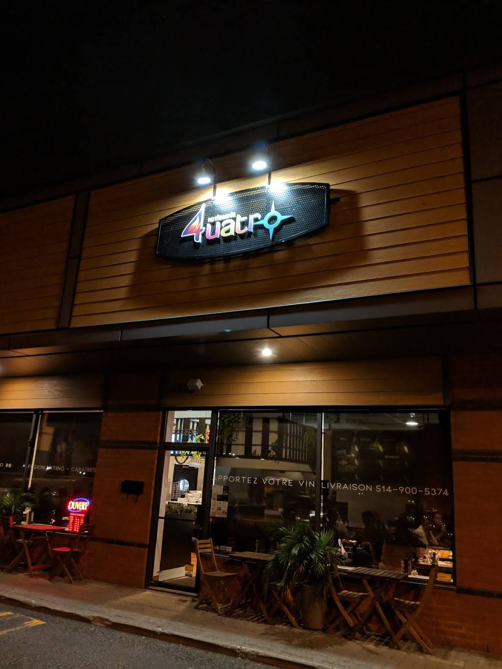 Rôtisserie 4uatro | restaurant | 825 Chemin de Saint-Jean, La Prairie, QC J5R 5E6, Canada | 4506595374 OR +1 450-659-5374