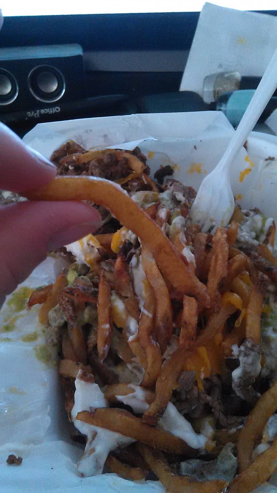 Burritos Santana | restaurant | 6545 University Ave, San Diego, CA 92115, USA | 6195832434 OR +1 619-583-2434