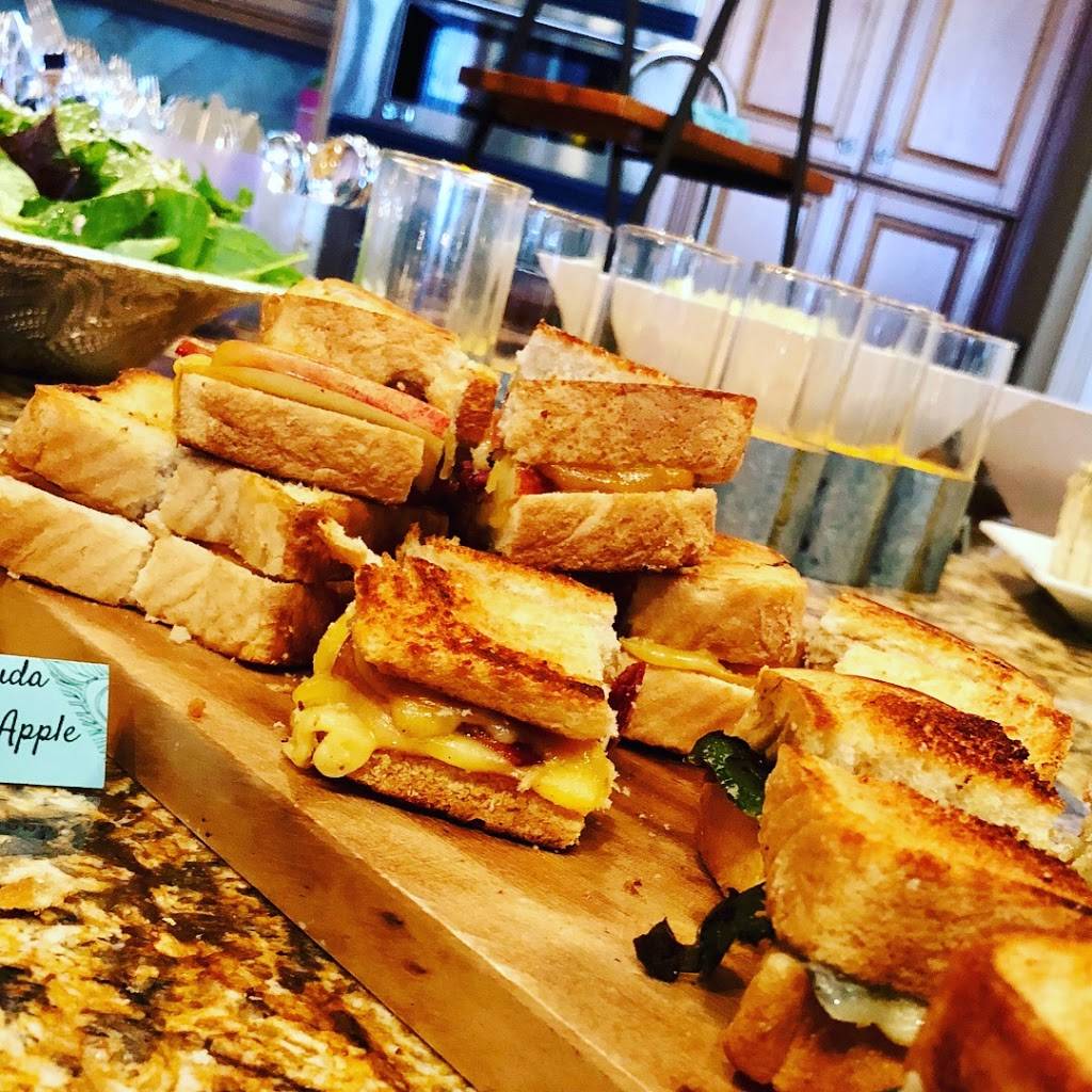 The Bearded Chef - Food Truck | restaurant | 652 W Eau Gallie Blvd, Melbourne, FL 32935, USA | 3214279130 OR +1 321-427-9130