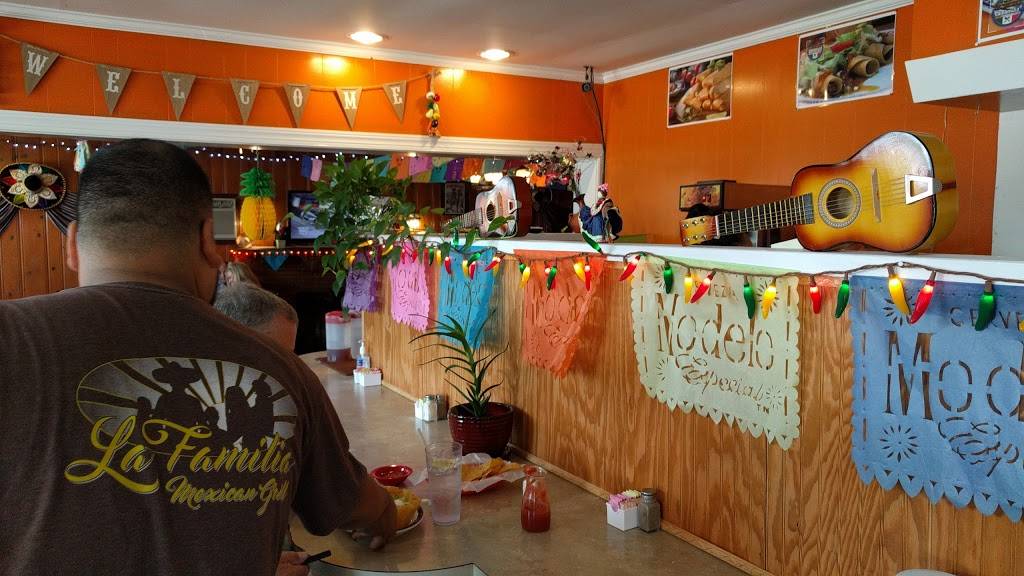 La Familia Mexican Grill | restaurant | 3773 US-15, Carthage, NC 28327, USA | 9109471995 OR +1 910-947-1995