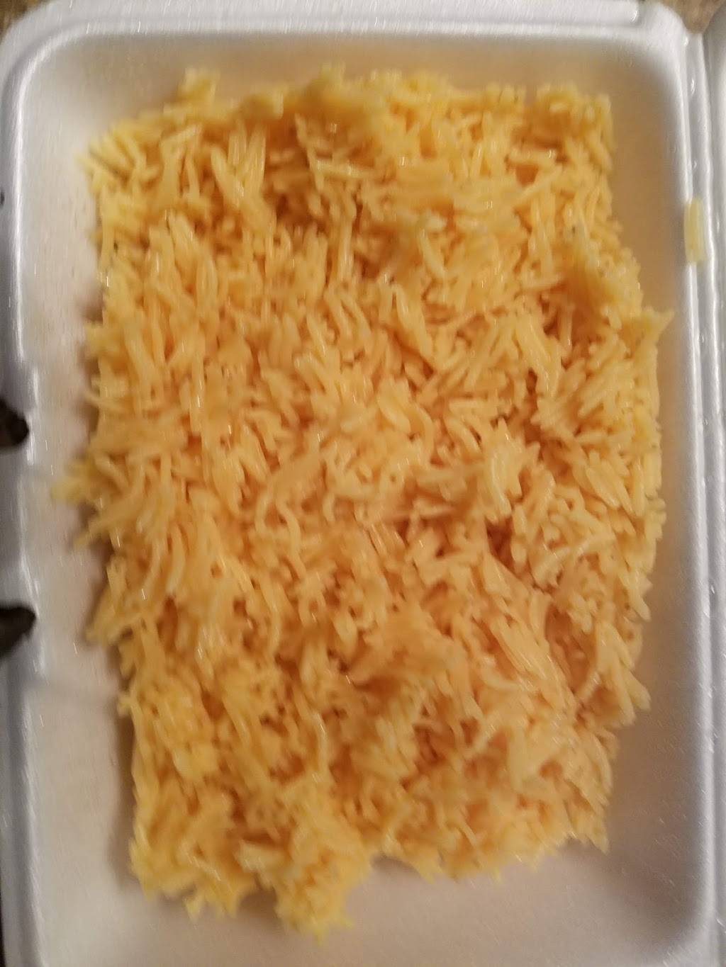 Crown Fried Chicken | restaurant | 64 Division St, Derby, CT 06418, USA | 2037519111 OR +1 203-751-9111