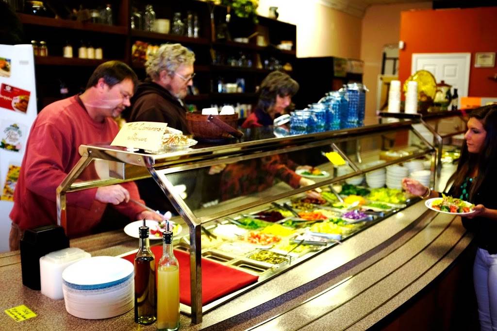 Country Life Vegetarian Restaurant | restaurant | 15 Roxbury St, Keene, NH 03431, USA | 6033573975 OR +1 603-357-3975