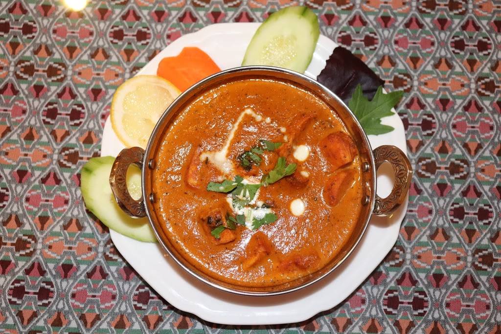 Momo N Curry | restaurant | 4375 Clayton Rd G, Concord, CA 94521, USA | 9253499706 OR +1 925-349-9706