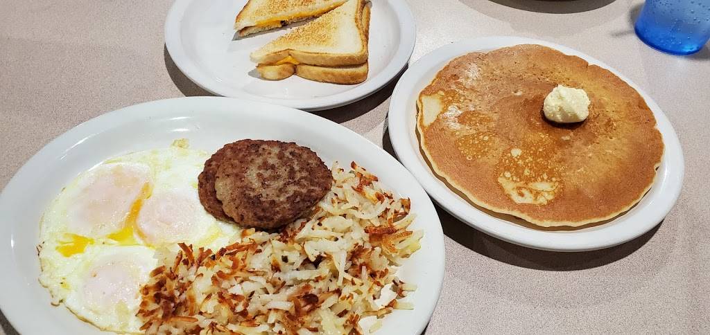 10th Street DINER | restaurant | 1701 10th Ave, Leavenworth, KS 66048, USA | 9132505770 OR +1 913-250-5770