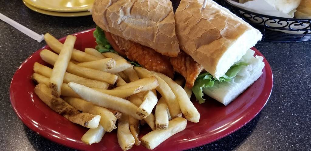 Round the Clock Lansing | restaurant | 17601 Torrence Ave, Lansing, IL 60438, USA | 7084187244 OR +1 708-418-7244