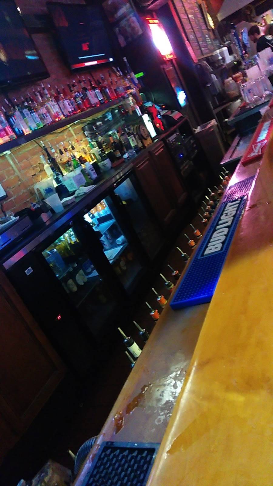 Uptown-Downtown | night club | 162 N Main St, Bowling Green, OH 43402, USA | 4193529310 OR +1 419-352-9310