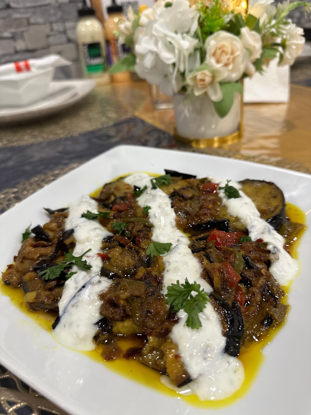 Luminous Kabobs | restaurant | 9965 San Jose Blvd #39, Jacksonville, FL 32257, USA | 9049008235 OR +1 904-900-8235