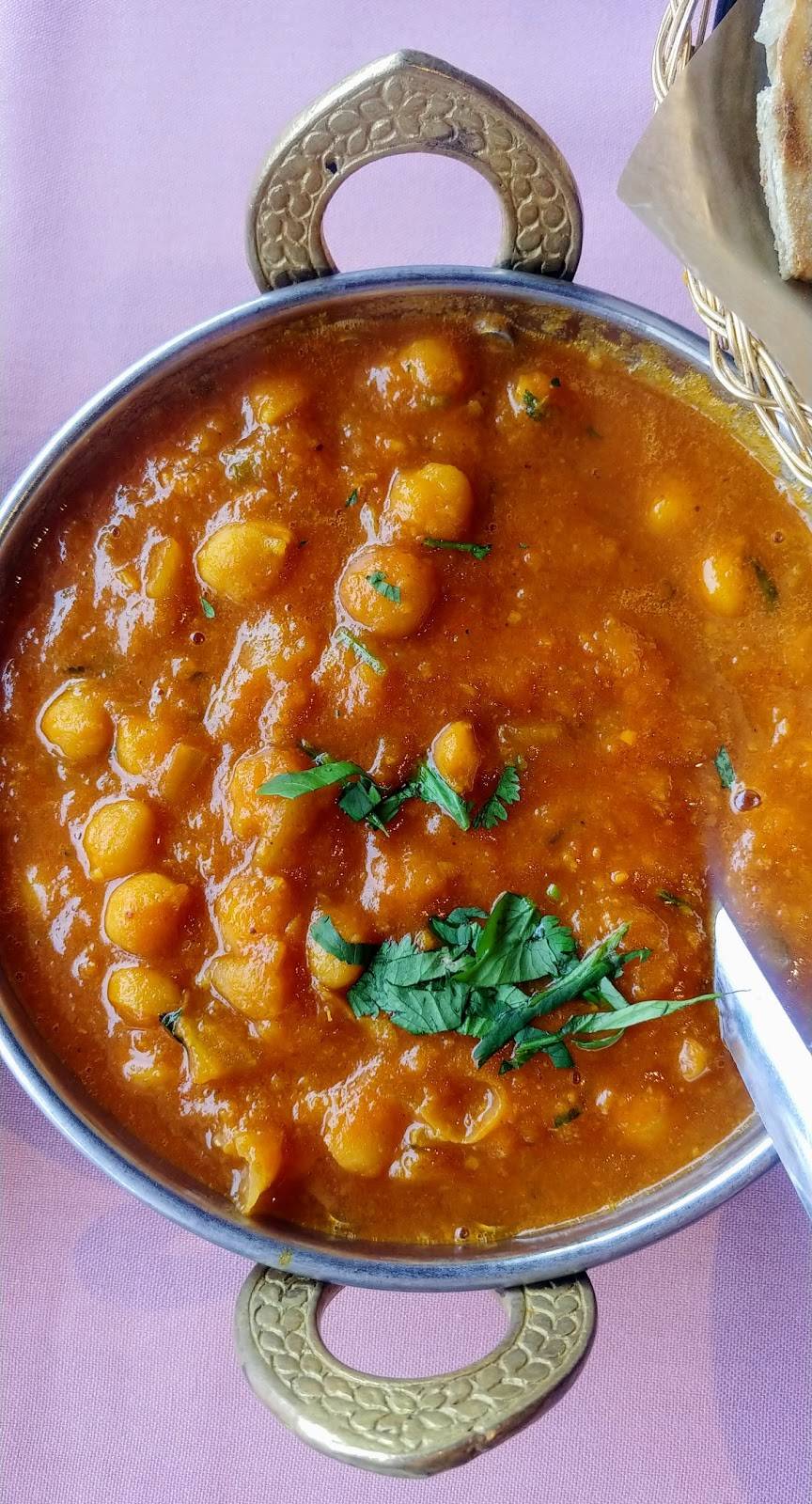 Lotus SF | restaurant | 2434 Mission St, San Francisco, CA 94110, USA | 4158729130 OR +1 415-872-9130