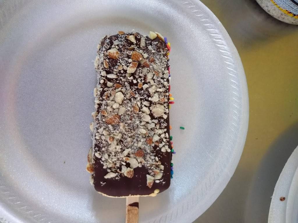 Paleteria Penjamo | restaurant | 188 S L St, Dinuba, CA 93618, USA | 5592851117 OR +1 559-285-1117