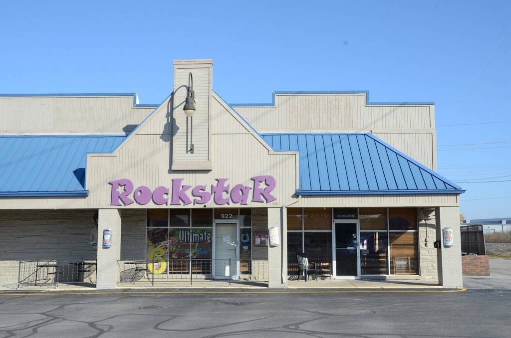 Rockstar Pizza | restaurant | 922 E Main St, Brownsburg, IN 46112, USA | 3178581188 OR +1 317-858-1188