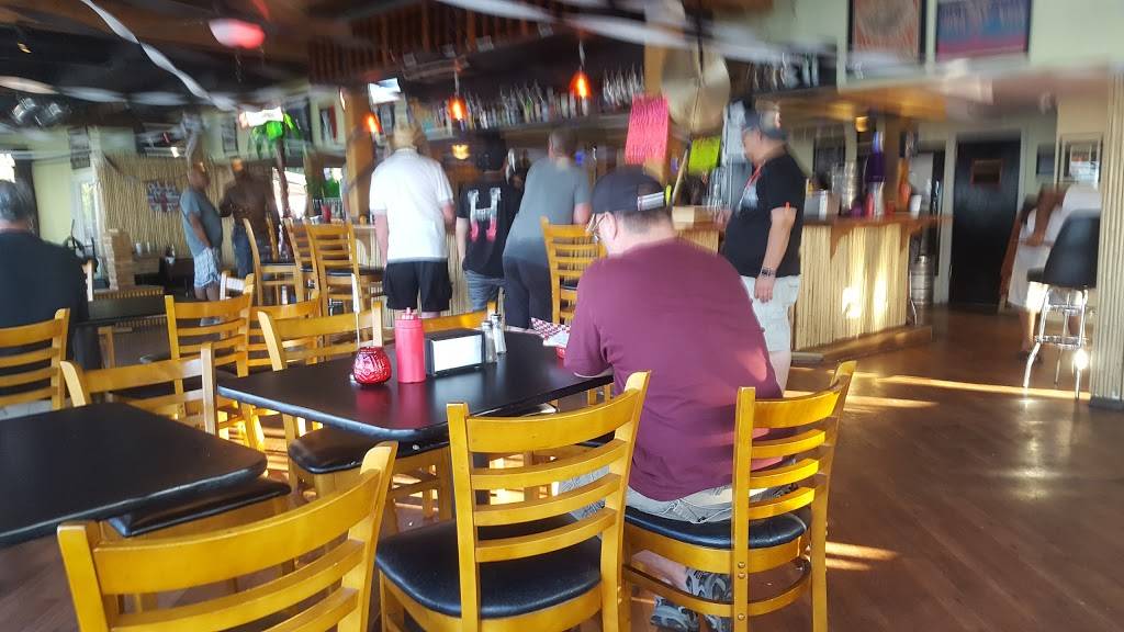 The Lighthouse Bar and Grill | restaurant | 151 Brannan Island Rd, Isleton, CA 95641, USA | 9167775702 OR +1 916-777-5702