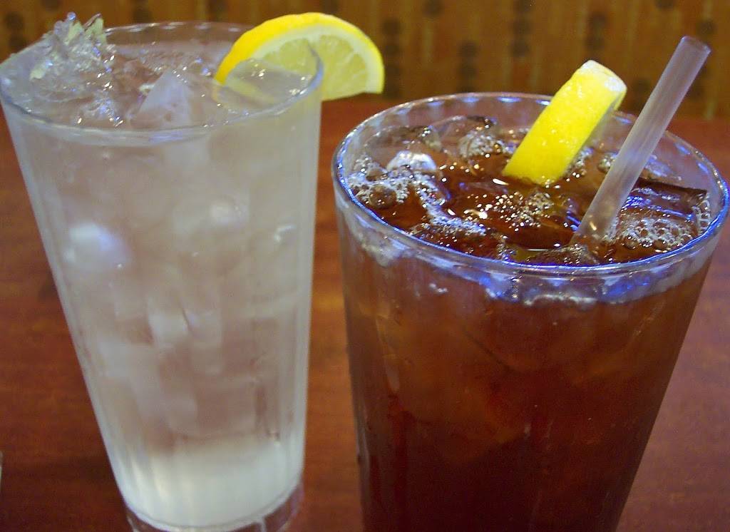 Villa Novas | restaurant | 265 Turkeysag Trail Ste 109, Palmyra, VA 22963, USA | 4345893003 OR +1 434-589-3003