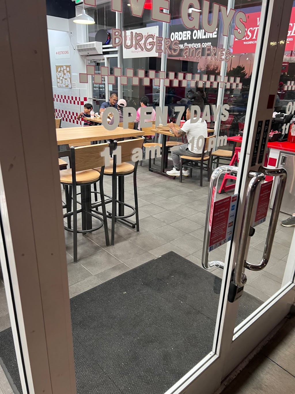 Five Guys | meal takeaway | 1201 Marina Blvd, San Leandro, CA 94577, USA | 5102692510 OR +1 510-269-2510