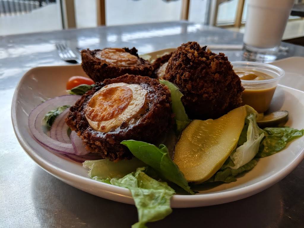 Swig Restaurant | restaurant | 219 Louisiana Ave, Perrysburg, OH 43551, USA | 4198736223 OR +1 419-873-6223