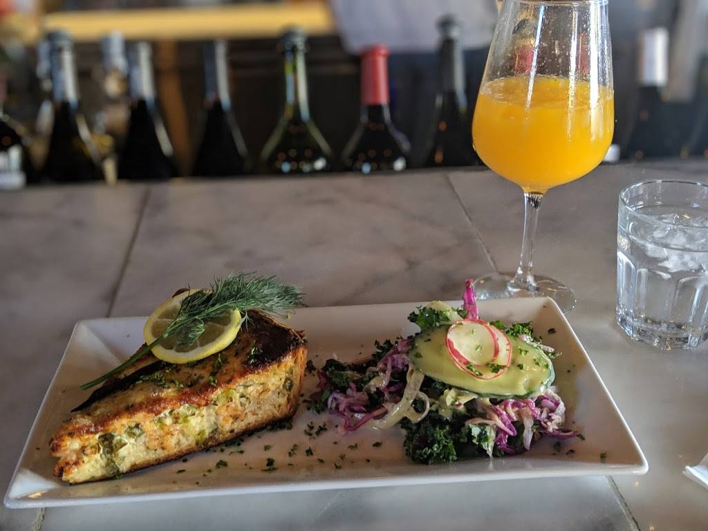 Alpin Bistro | cafe | 15 SW 2nd St, Gainesville, FL 32601, USA | 3522042873 OR +1 352-204-2873