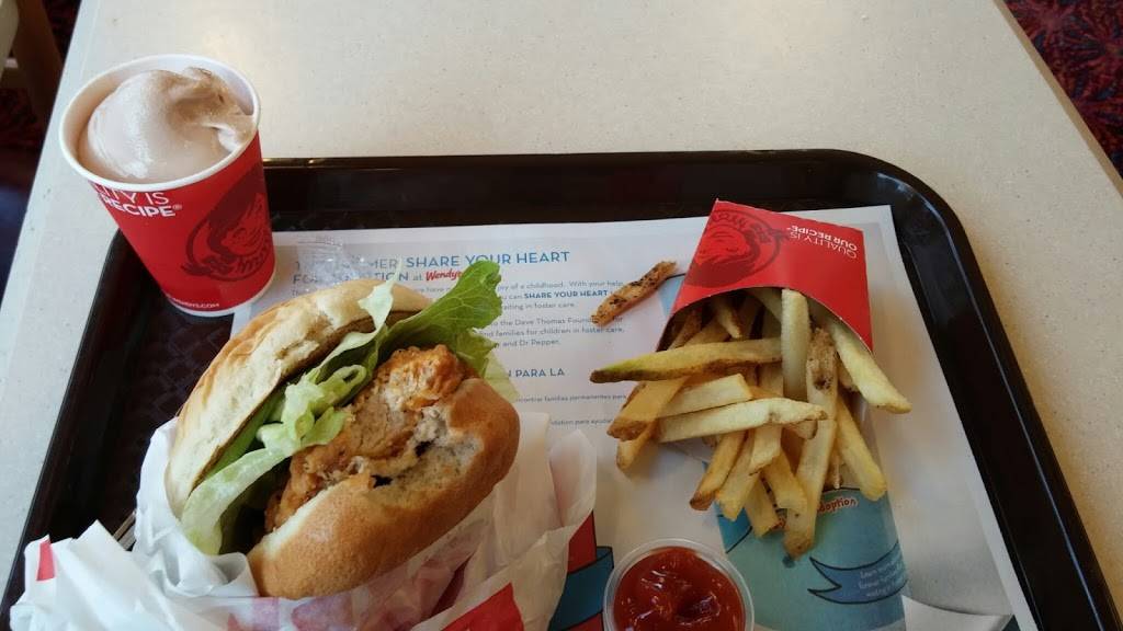 Wendys | restaurant | 11254 Los Alamitos Blvd, Los Alamitos, CA 90720, USA | 5624935666 OR +1 562-493-5666