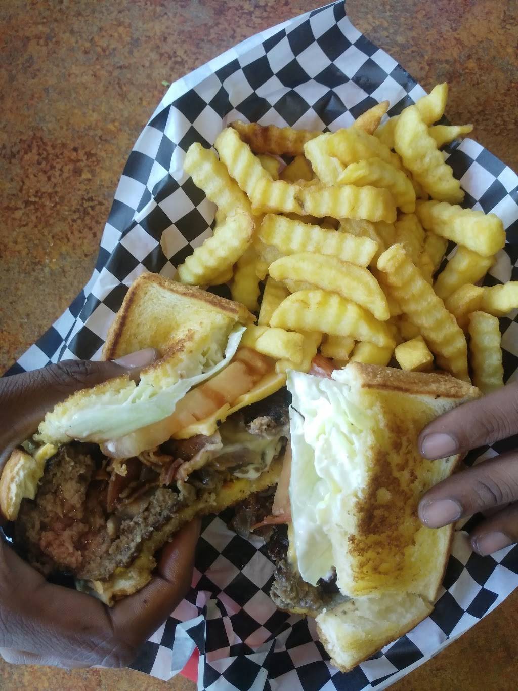 Mojos Motown Eatery | restaurant | 880 M.L.K. Jr Dr SW, Atlanta, GA 30314, USA | 4043313082 OR +1 404-331-3082