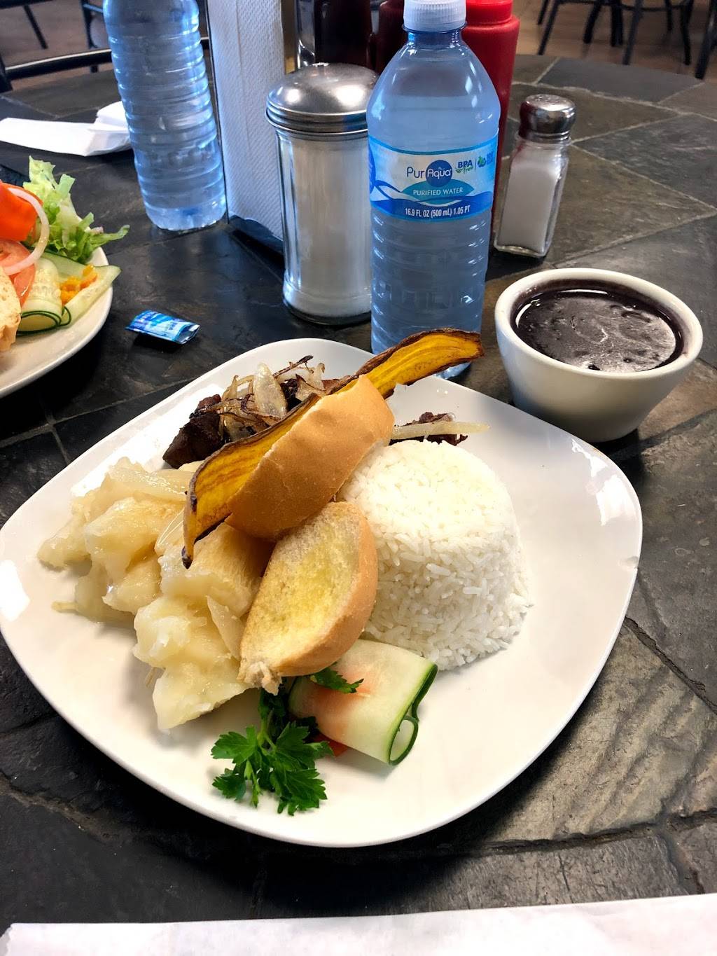 Cubabanas Café | cafe | 6760 Aloma Ave, Winter Park, FL 32792, USA | 4076711050 OR +1 407-671-1050