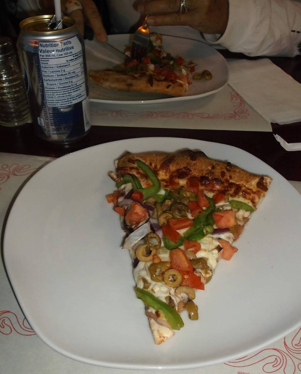 Pizzeria Chez Dino Beloeil | meal delivery | 8 Rue Saint-Matthieu, Beloeil, QC J3G 4P8, Canada | 4508139555 OR +1 450-813-9555