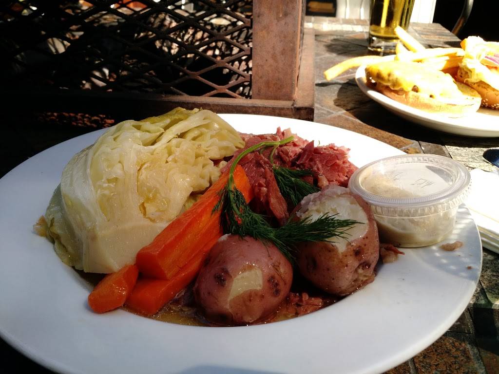 St. James Gate Bar and Restaurant | restaurant | 1410 Old County Rd, Belmont, CA 94002, USA | 6505925923 OR +1 650-592-5923