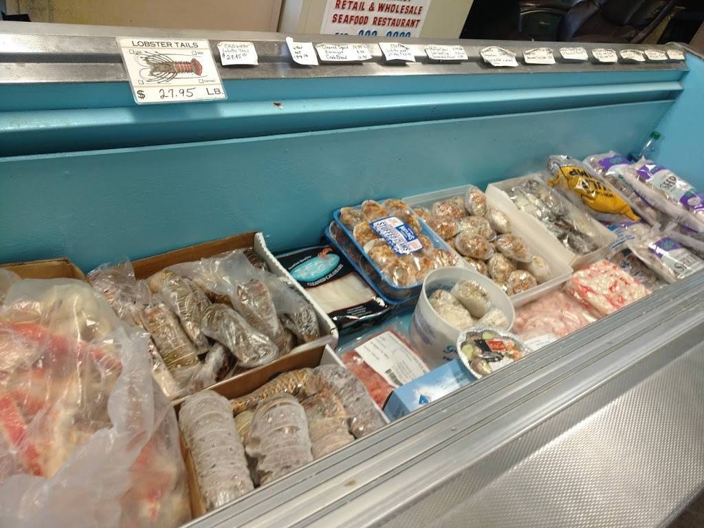 Off Shore Pier | restaurant | 637 3rd Avenue Extension, Rensselaer, NY 12144, USA | 5182839880 OR +1 518-283-9880