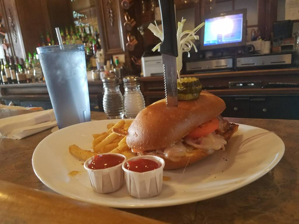 Nickys Lionhead Restaurant | restaurant | 331 Main Ave, De Pere, WI 54115, USA | 9209832991 OR +1 920-983-2991