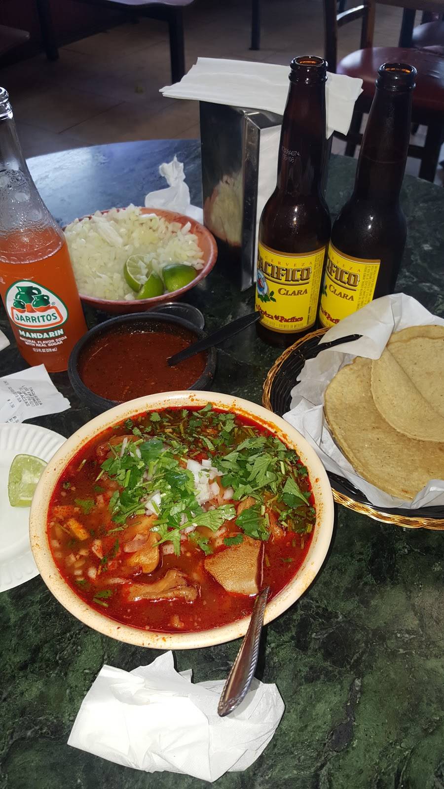 taqueria los primos | restaurant | 225 W Anaheim St, Long Beach, CA 90813, USA | 5622185217 OR +1 562-218-5217