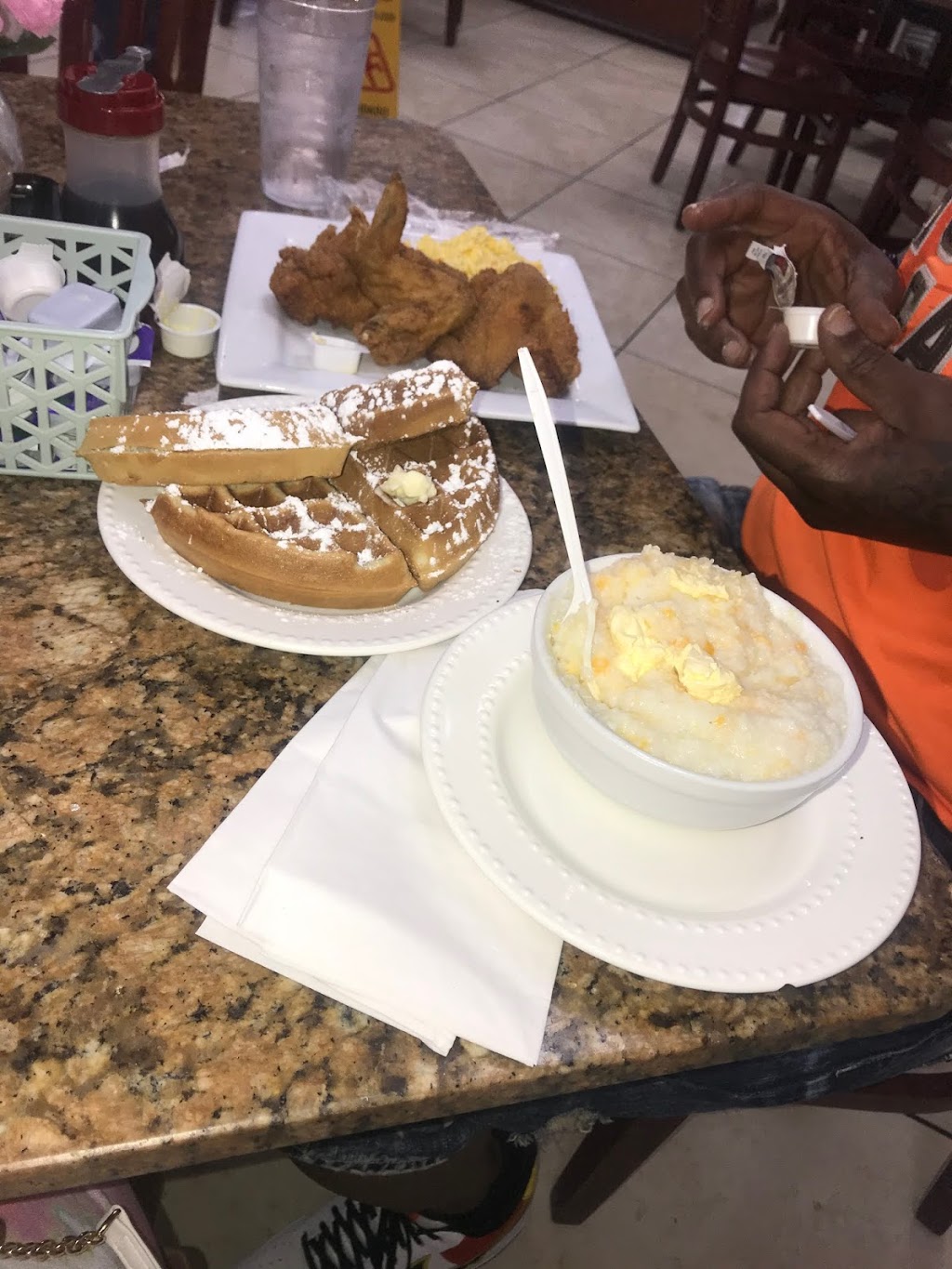 Jackson Soul Food | restaurant | 950 NW 3rd Ave, Miami, FL 33136, USA | 3053747661 OR +1 305-374-7661
