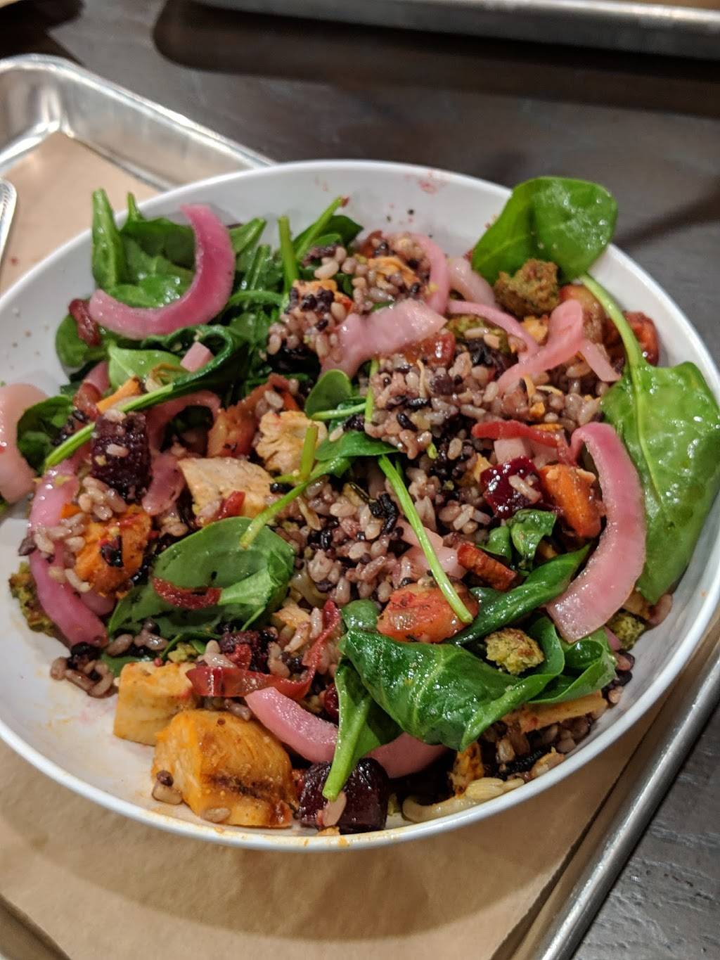 CoreLife Eatery | restaurant | 2461 Burton St SE, Grand Rapids, MI 49506, USA | 6167192087 OR +1 616-719-2087