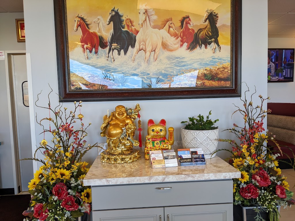 Dragon King Chinese Kitchen | restaurant | 5825 Galley Rd, Colorado Springs, CO 80915, USA | 7195916130 OR +1 719-591-6130