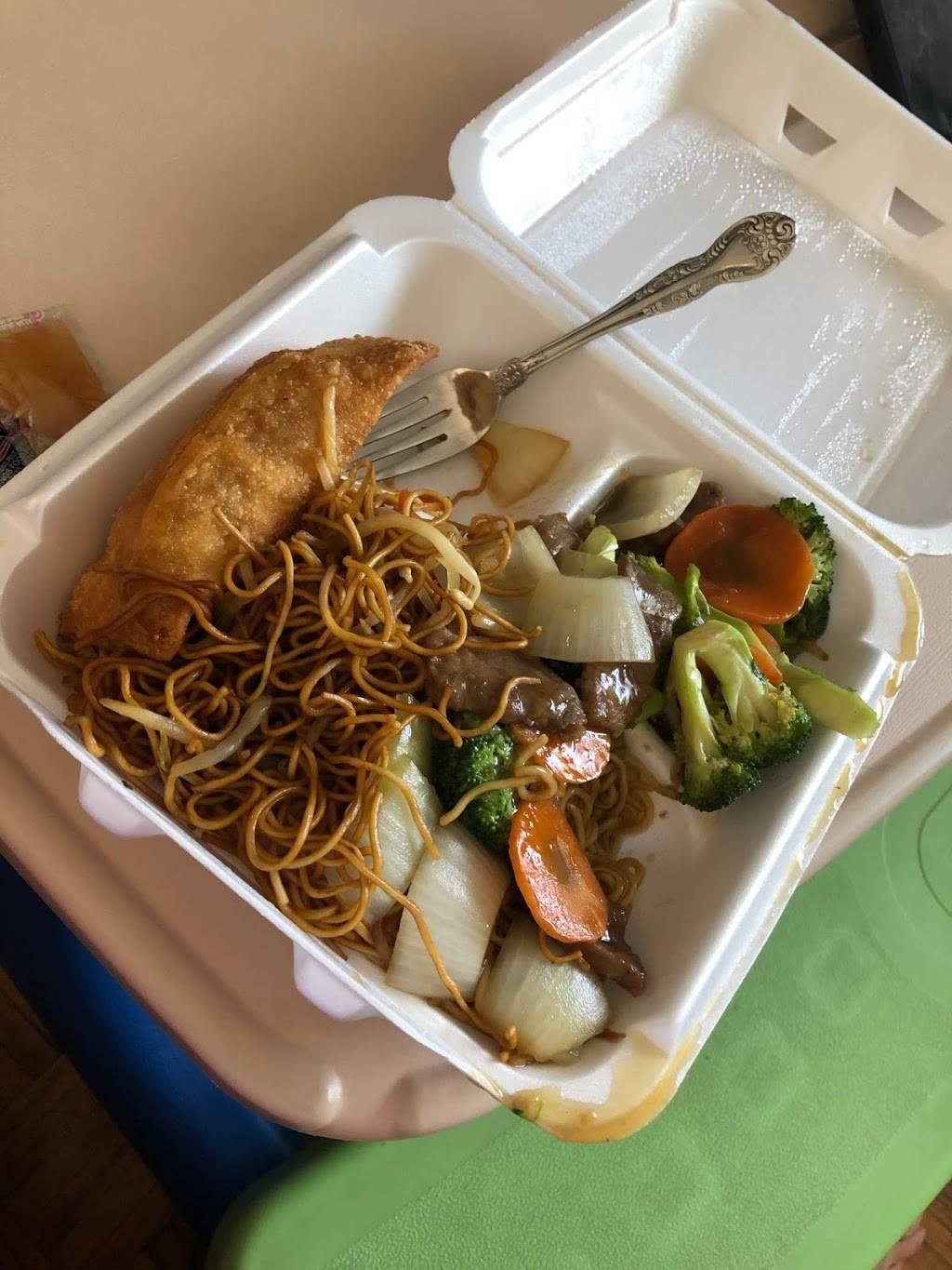 Kung Fu Chinese Food | restaurant | 403 Queen St, Chatham, ON N7M 2H8, Canada | 5193528882 OR +1 519-352-8882